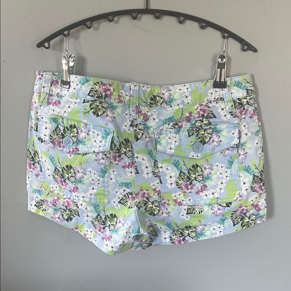 Victoria's Secret Floral Print Women's Shorts - Picture 3 of 6